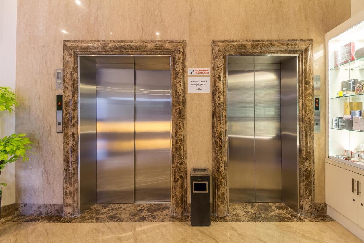 Hotel Golden Sky Pluit Jakarta Kültér fotó